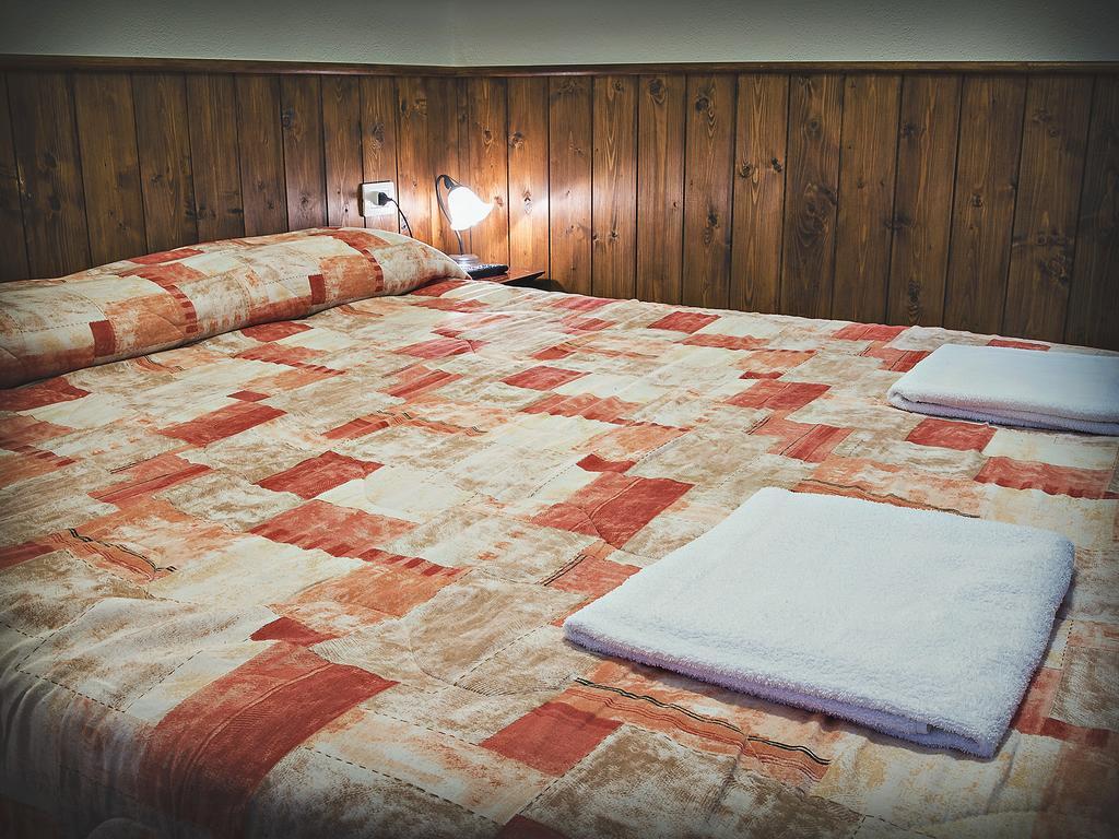 Bed And Breakfast Ichnos 卡拉古诺内 客房 照片