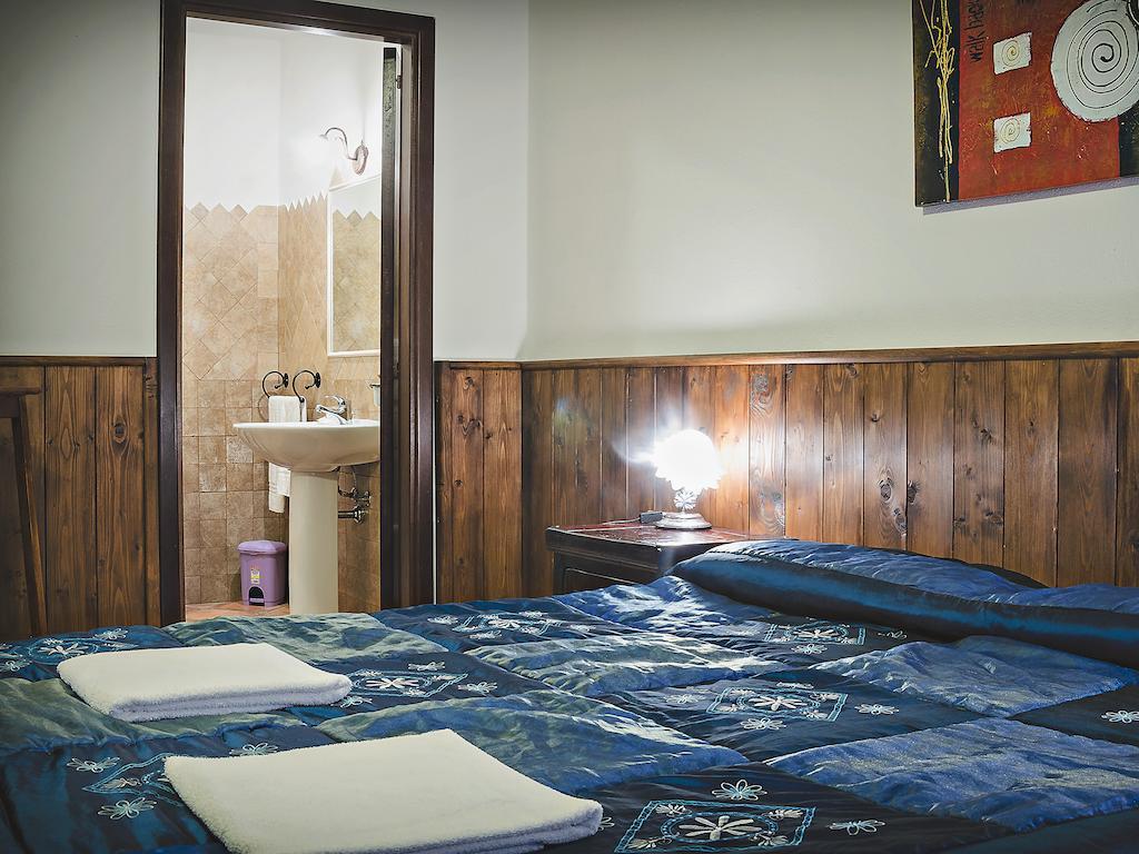 Bed And Breakfast Ichnos 卡拉古诺内 客房 照片