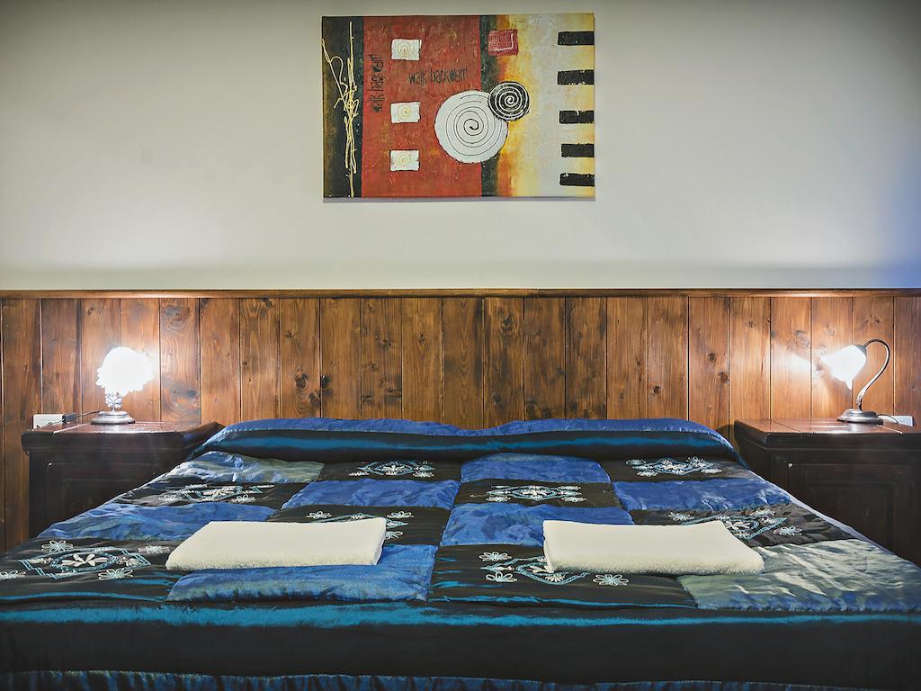 Bed And Breakfast Ichnos 卡拉古诺内 客房 照片